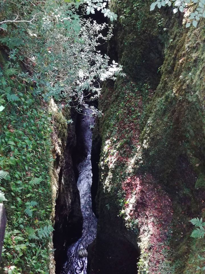 Black Rock Gorge, Black Rock Caravan Camping Park and Bunkhouse ...